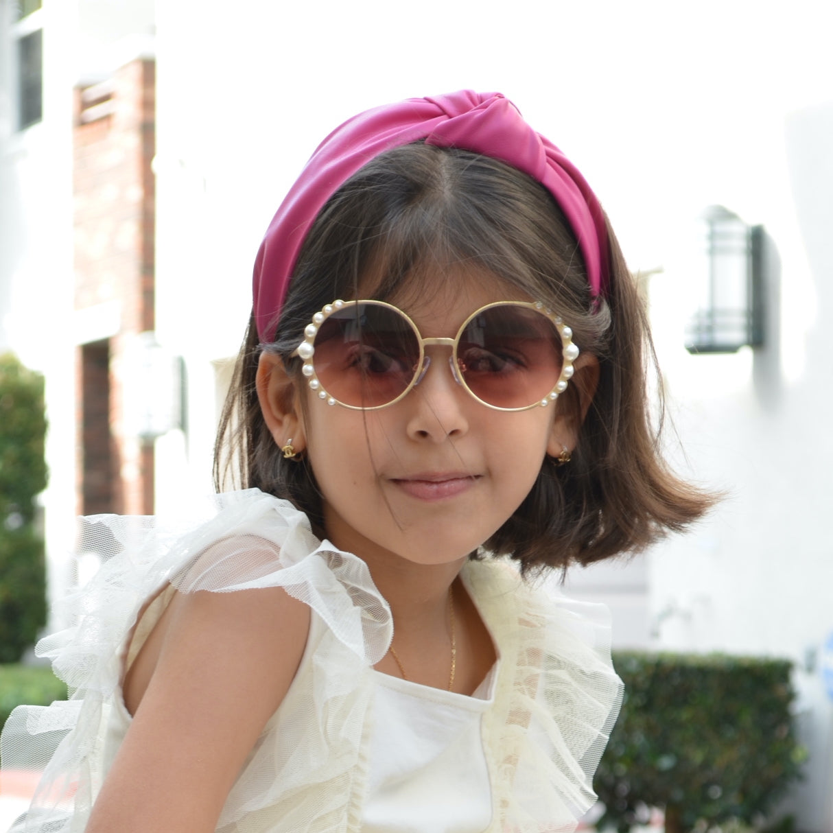 SUNGLASSES